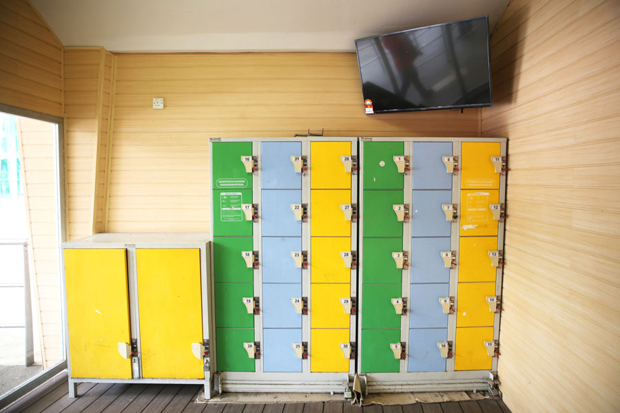 Locker (1)